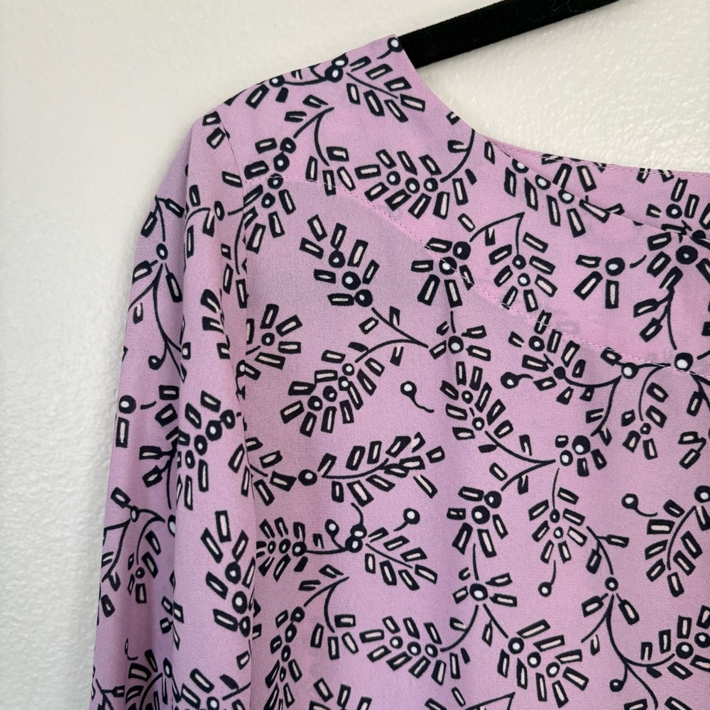 Ann Taylor Lavender Patterned Blouse - Picture 3 of 11